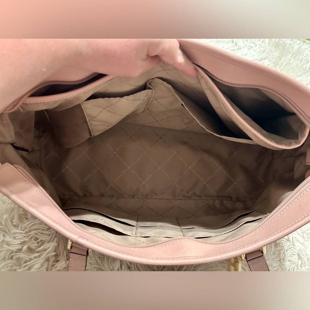 Michael Kors Pink Saffiano Jet Set Tote - Picture 7 of 7
